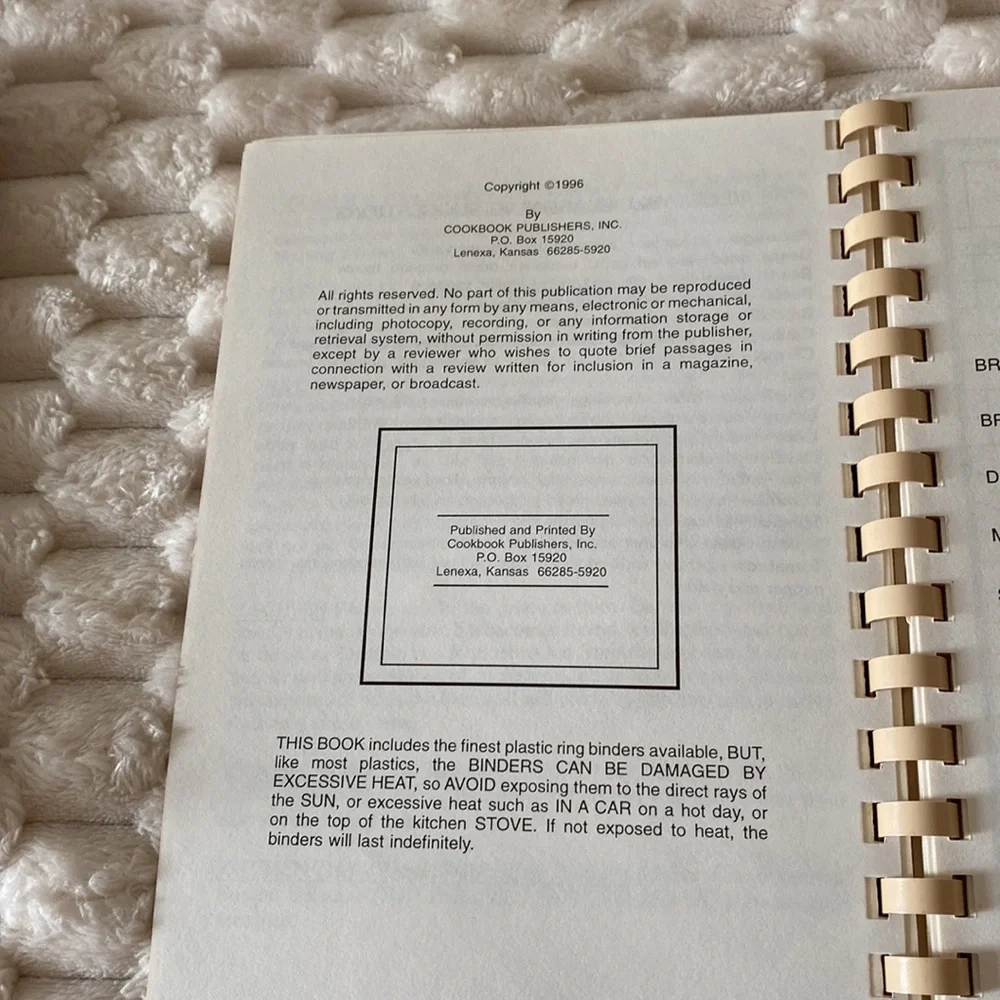 ' Vintage 1996 The Benton Sisters Kitchen Vol. II Cookbook!